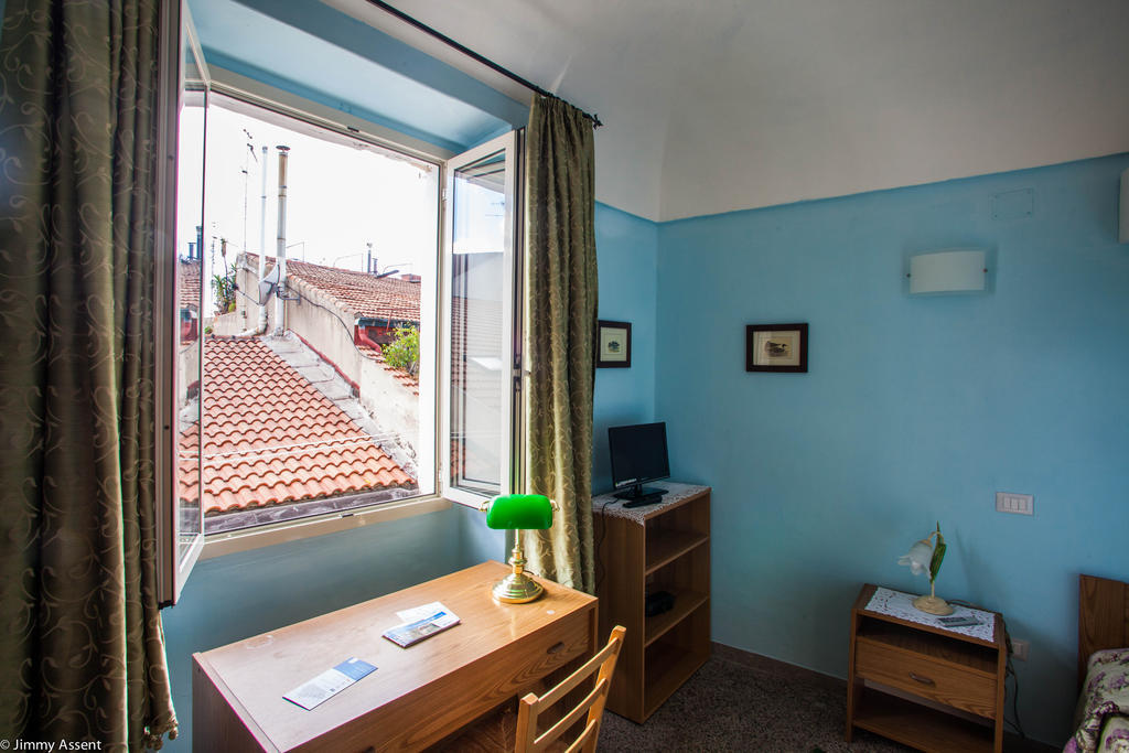 Sassari-In Hotel Værelse billede
