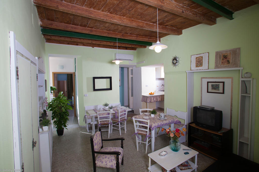 Sassari-In Hotel Eksteriør billede